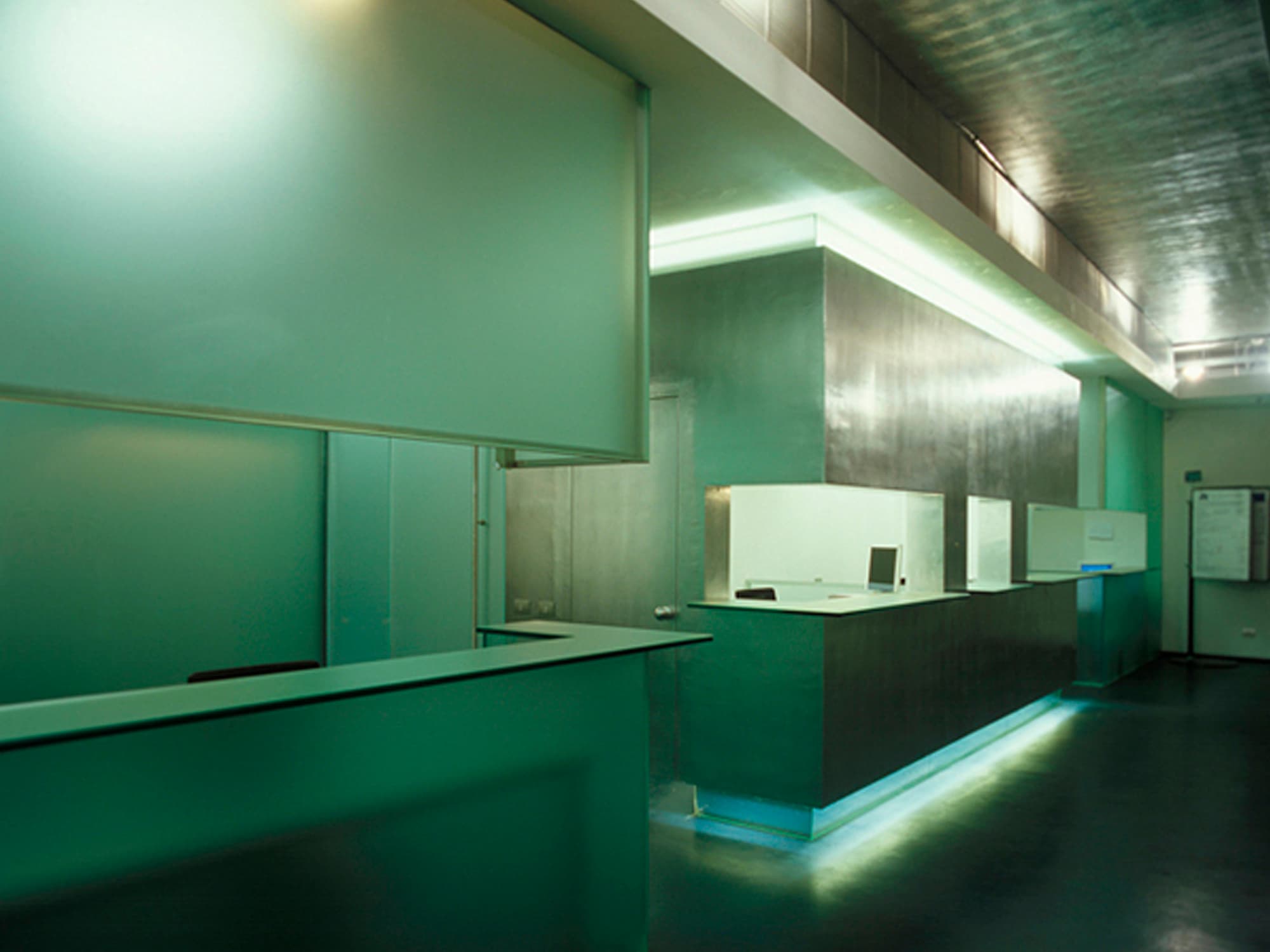 Boutique for Money, Corso Sempione